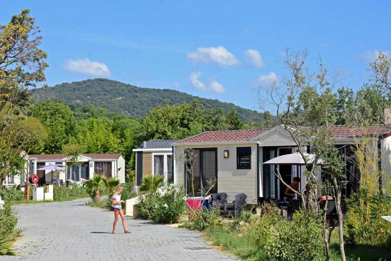 Camping Domaine Du Golfe De Saint Tropez Hotel Grimaud Exterior photo